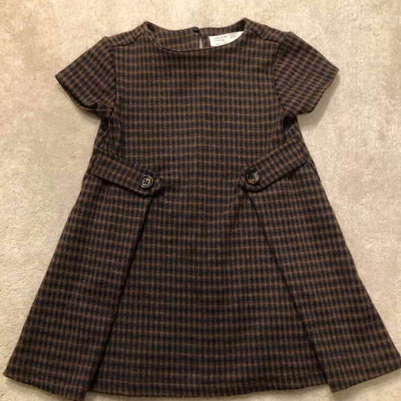 Zara Other - Zara dress 110cm, size 5, EUC Zara Other - Zara dress 110cm, size 5, EUC